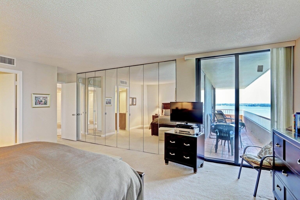 5510 N Ocean Drive - Photo 16