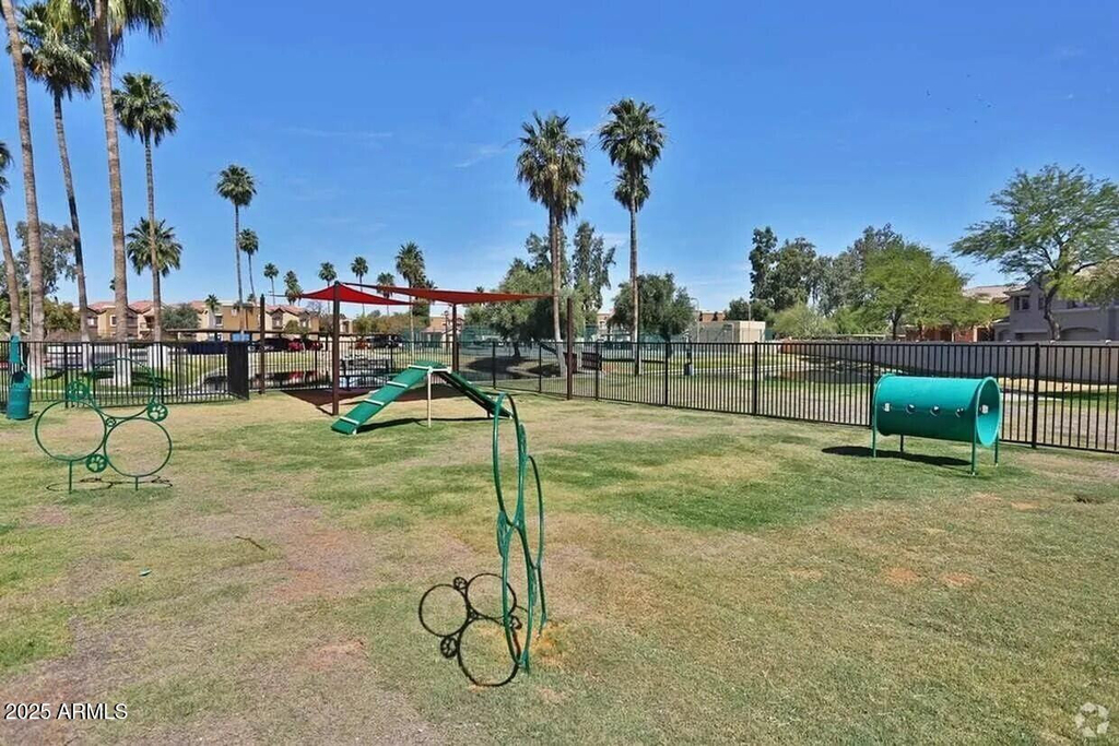 1320 N Mcqueen Road - Photo 11
