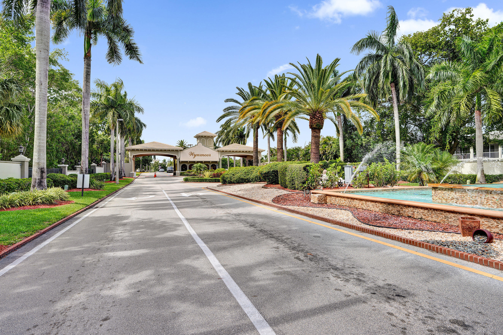 1501 Cayman Way - Photo 22
