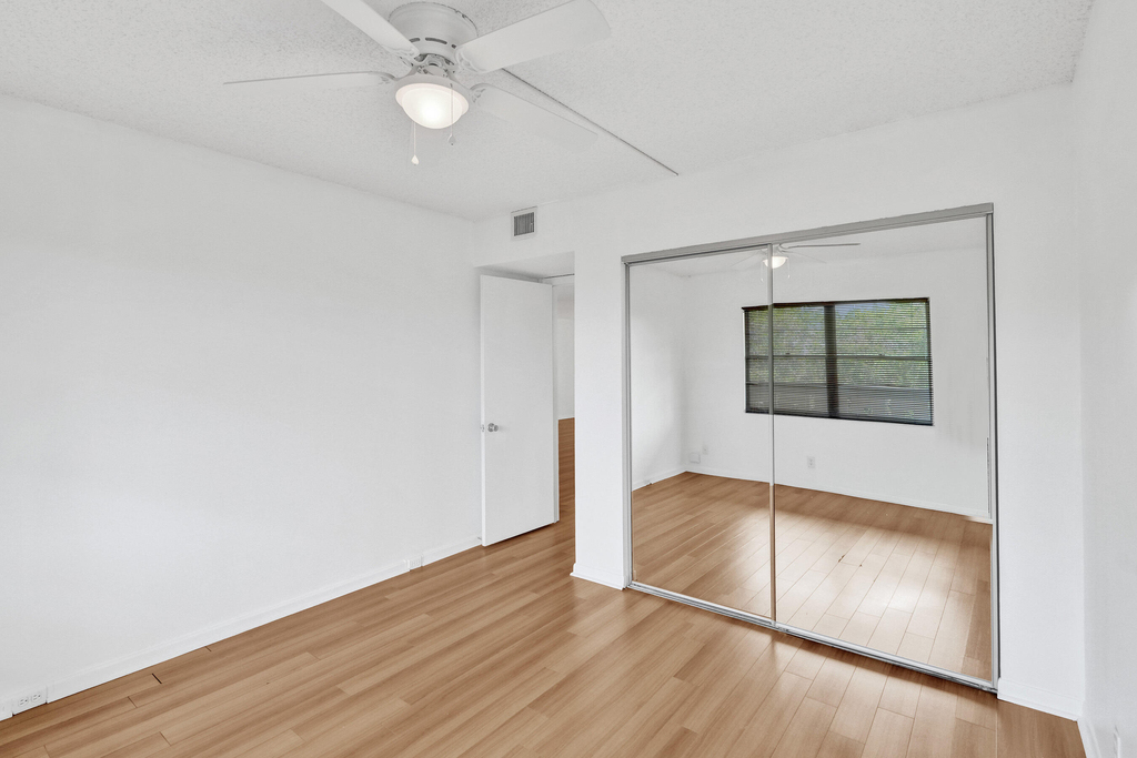 1501 Cayman Way - Photo 10