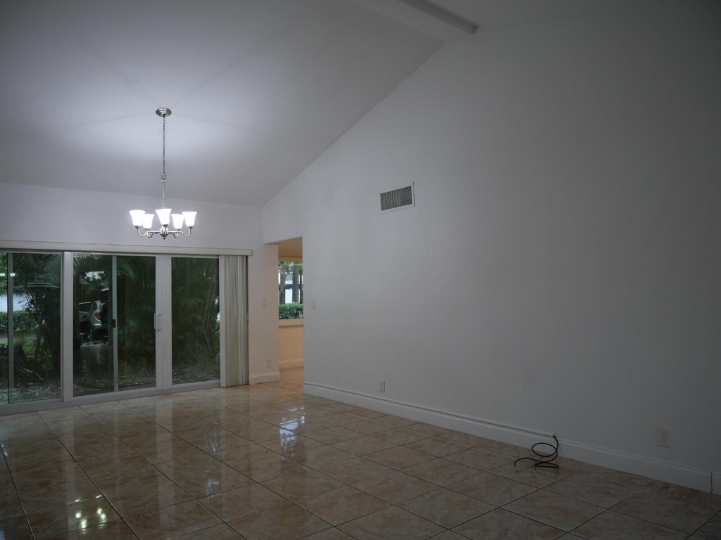 7091 W Sunrise Boulevard - Photo 10
