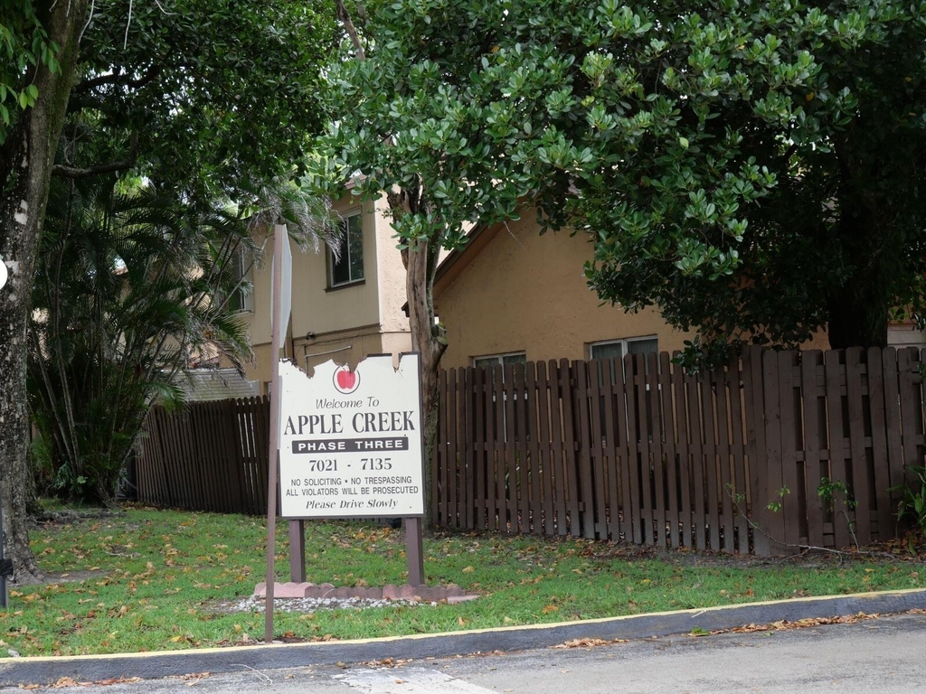 7091 W Sunrise Boulevard - Photo 31
