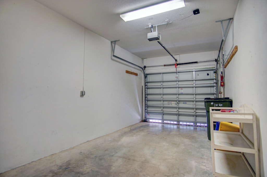 1020 E Longport Circle - Photo 22