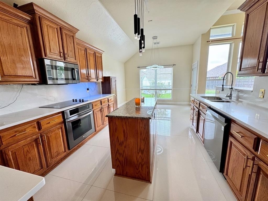 4409 Whitmere Court - Photo 8