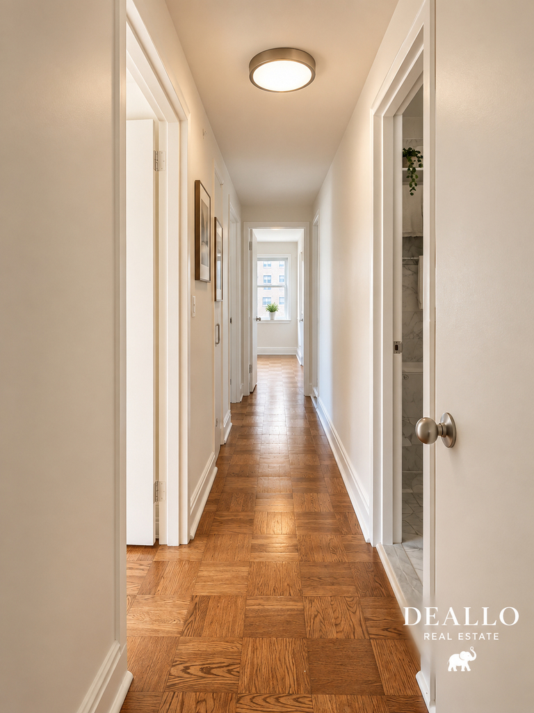 East 70's - Photo 5