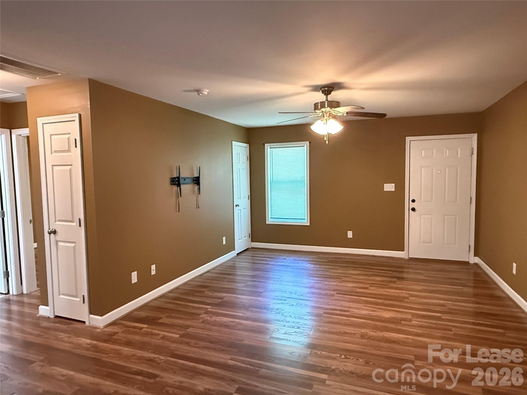 919 N Flint Street - Photo 3