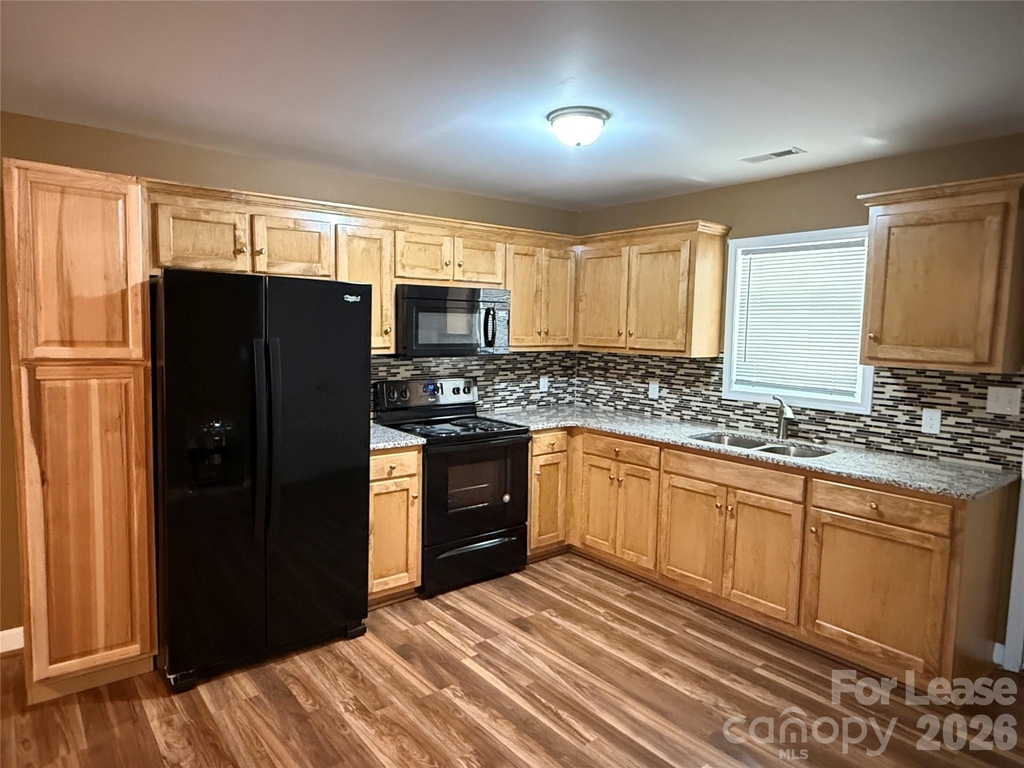 919 N Flint Street - Photo 2