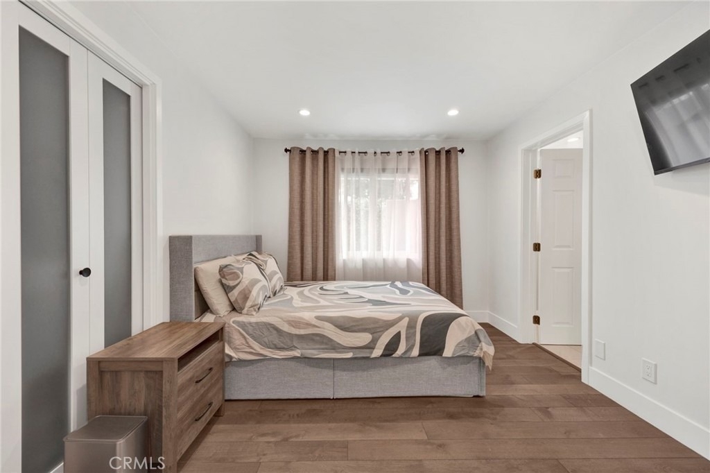8746 Ruffner - Photo 8