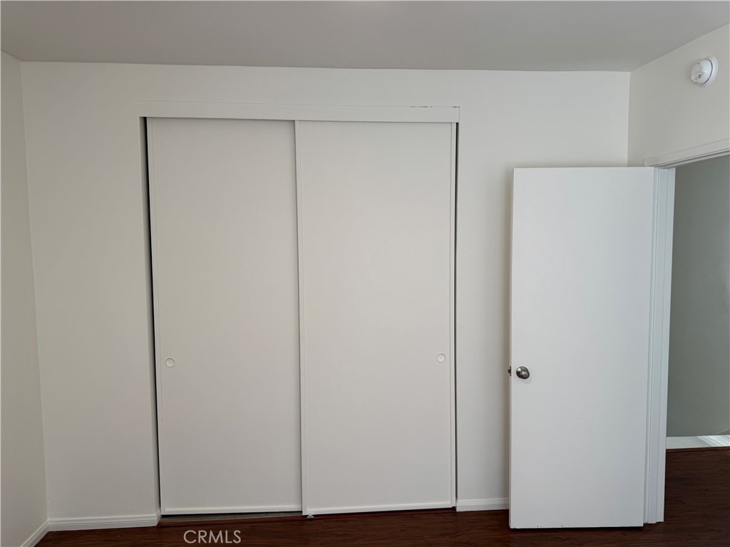 1164 Irving Avenue - Photo 16