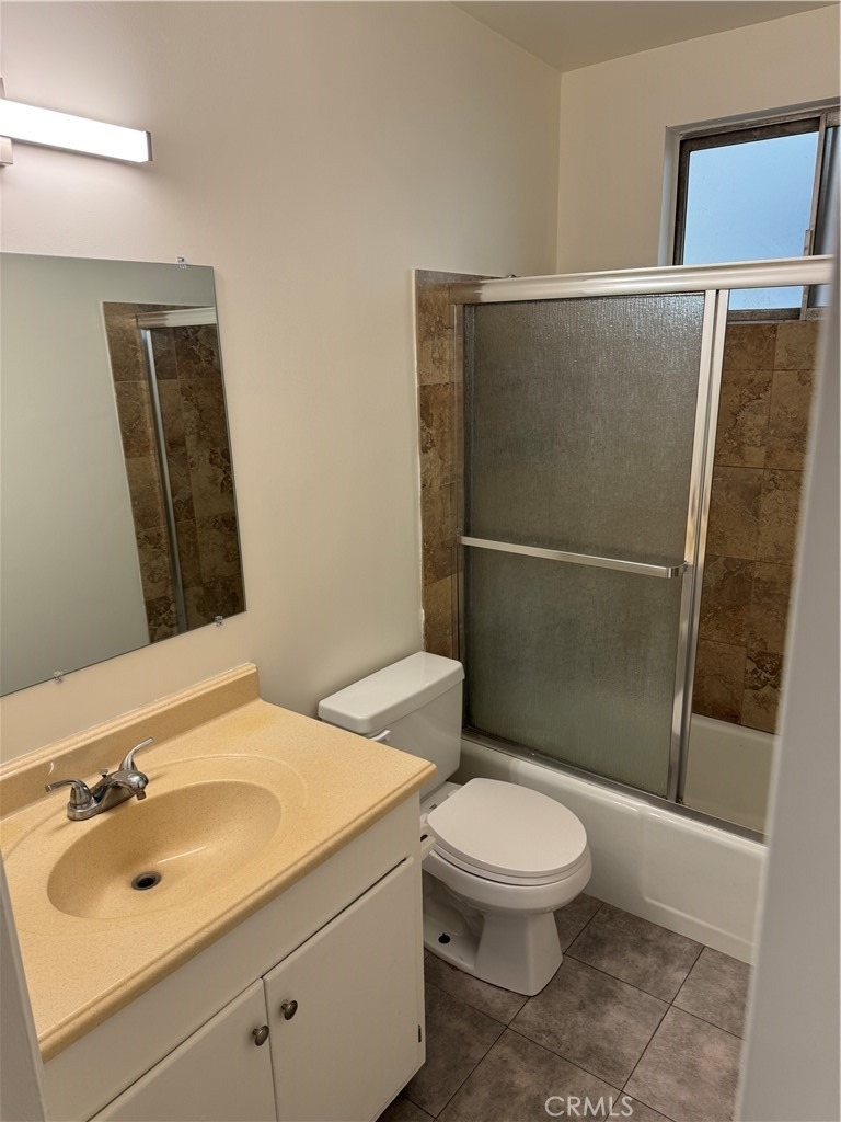 1164 Irving Avenue - Photo 29