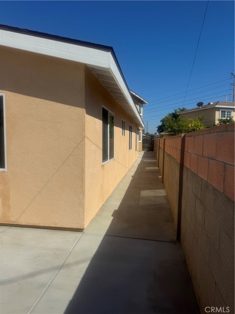 7661 El Rovia - Photo 36