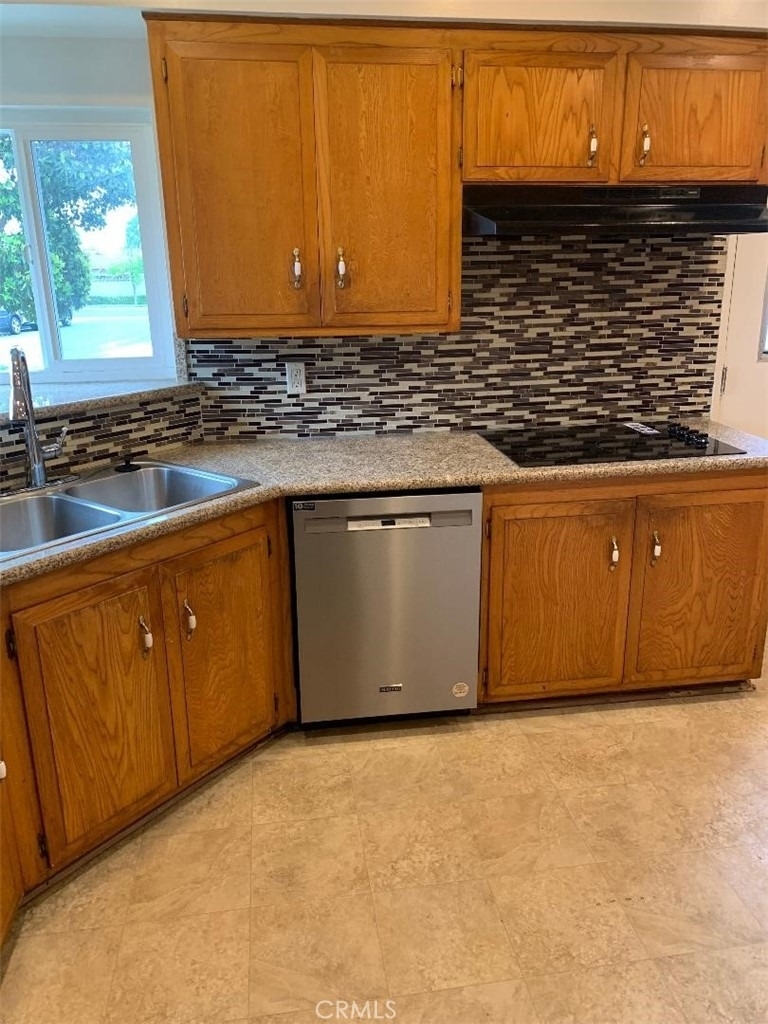 2537 W 225th Place - Photo 3