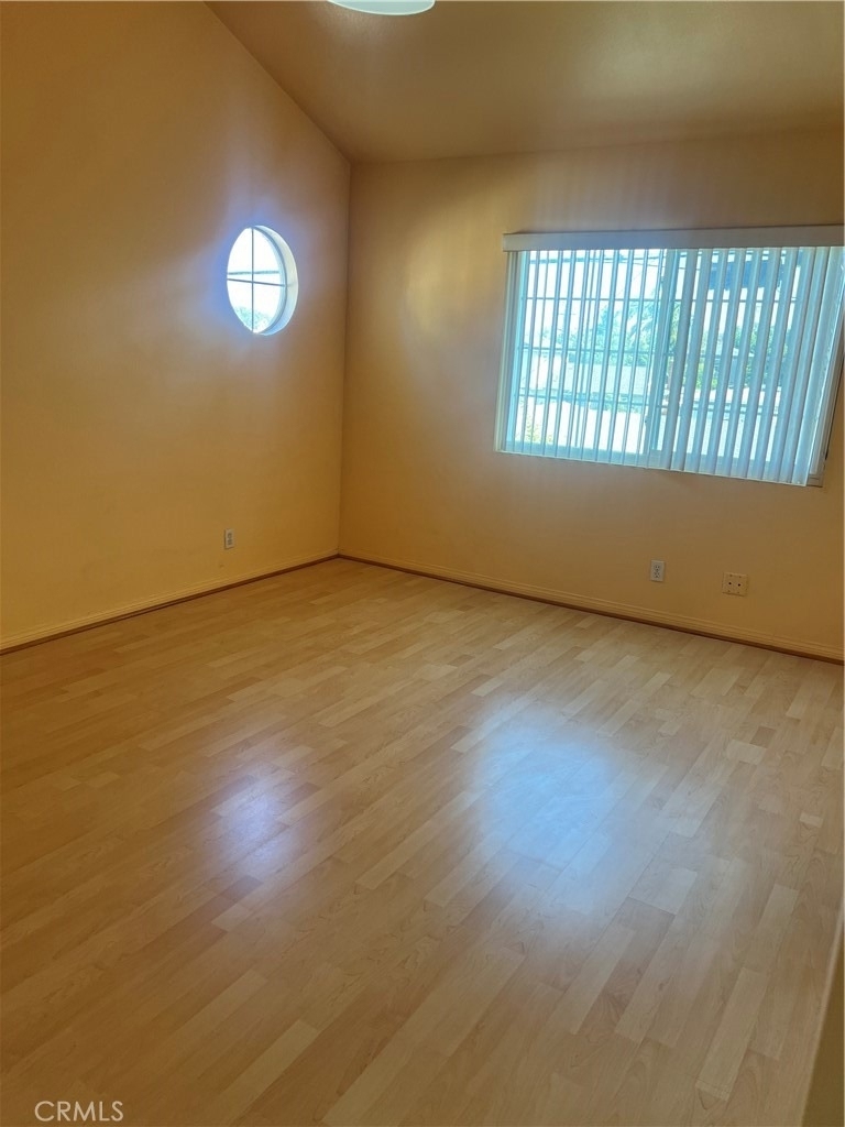 17570 Van Buren - Photo 3