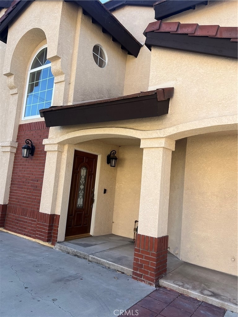 17570 Van Buren - Photo 2