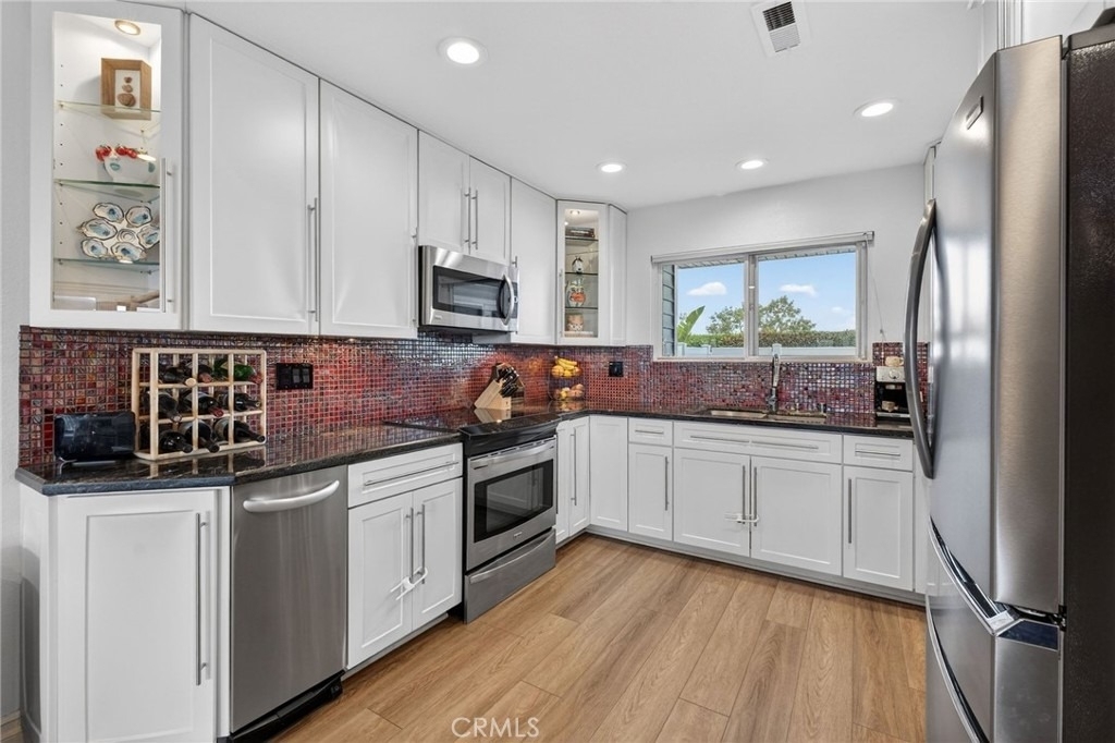 24601 Harbor View Drive - Photo 15