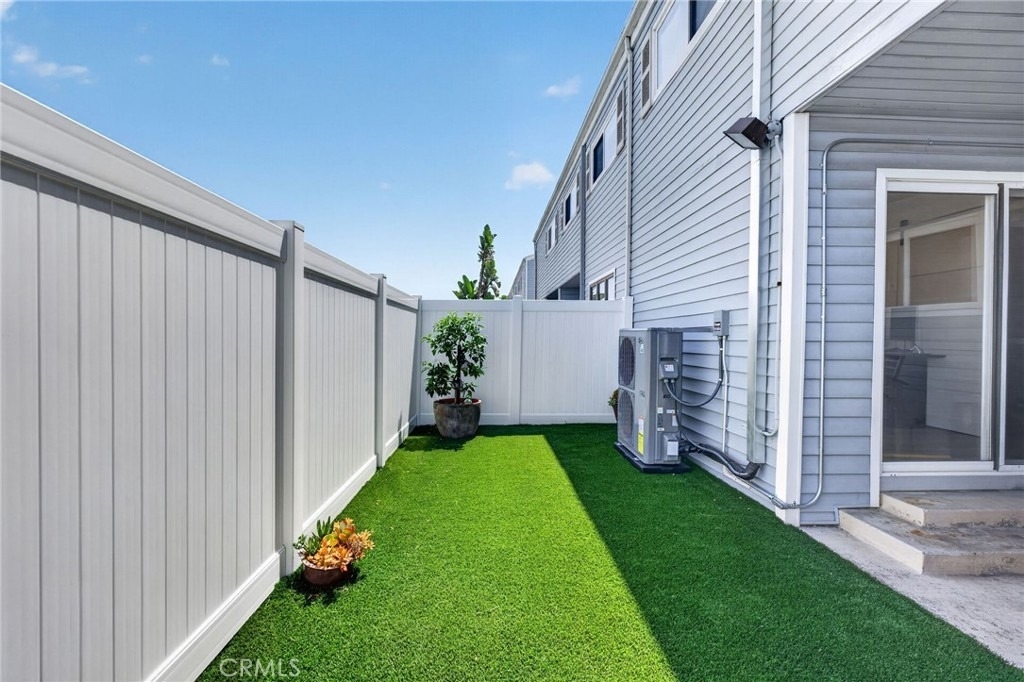 24601 Harbor View Drive - Photo 22