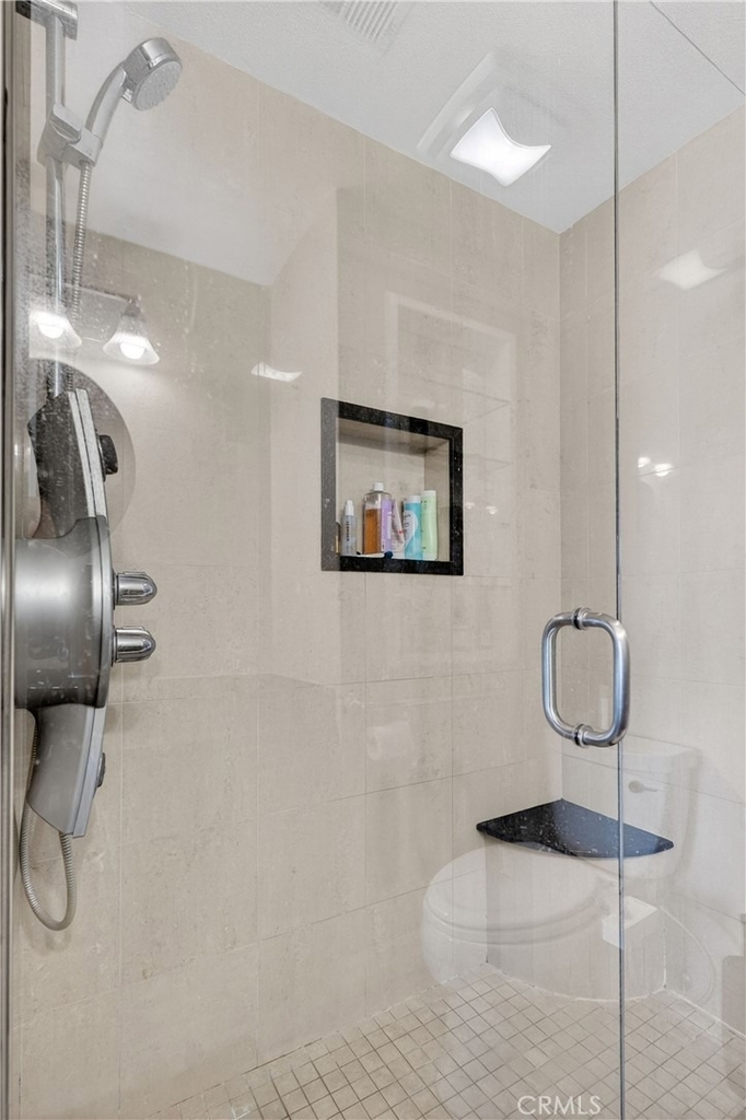 24601 Harbor View Drive - Photo 35
