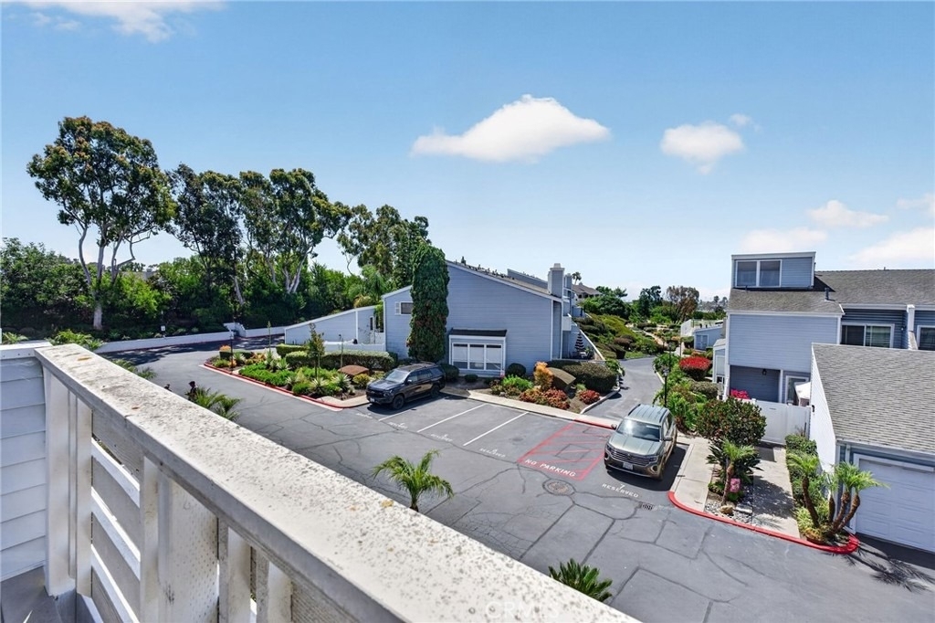 24601 Harbor View Drive - Photo 30