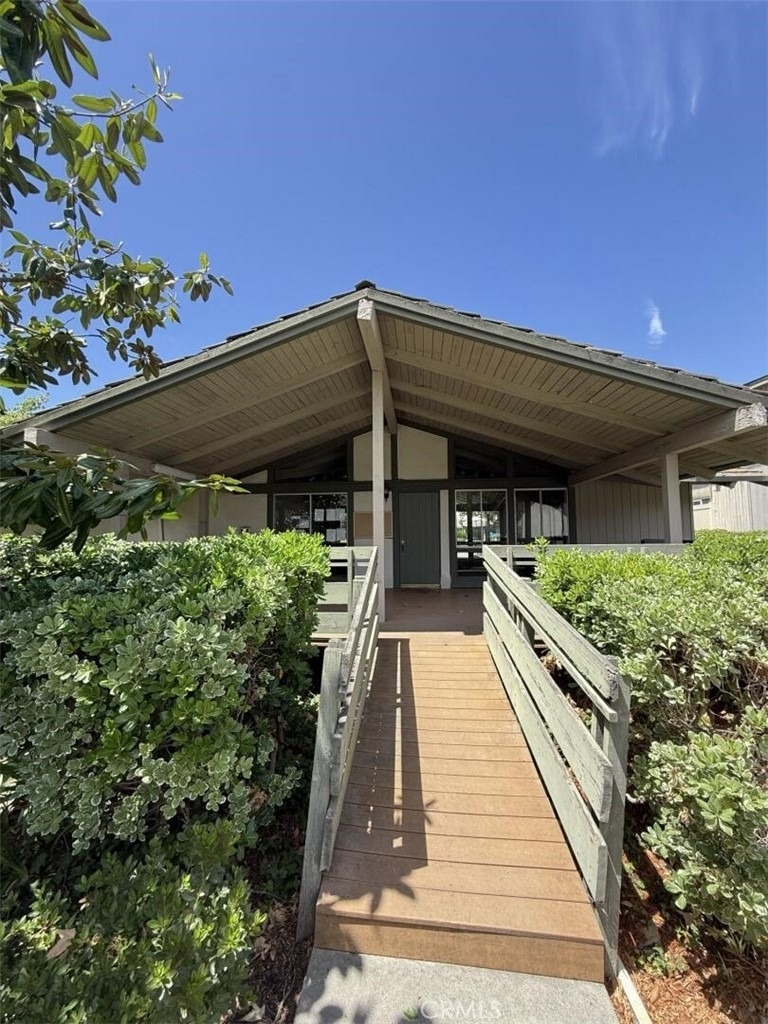 23732 Hillhurst - Photo 28