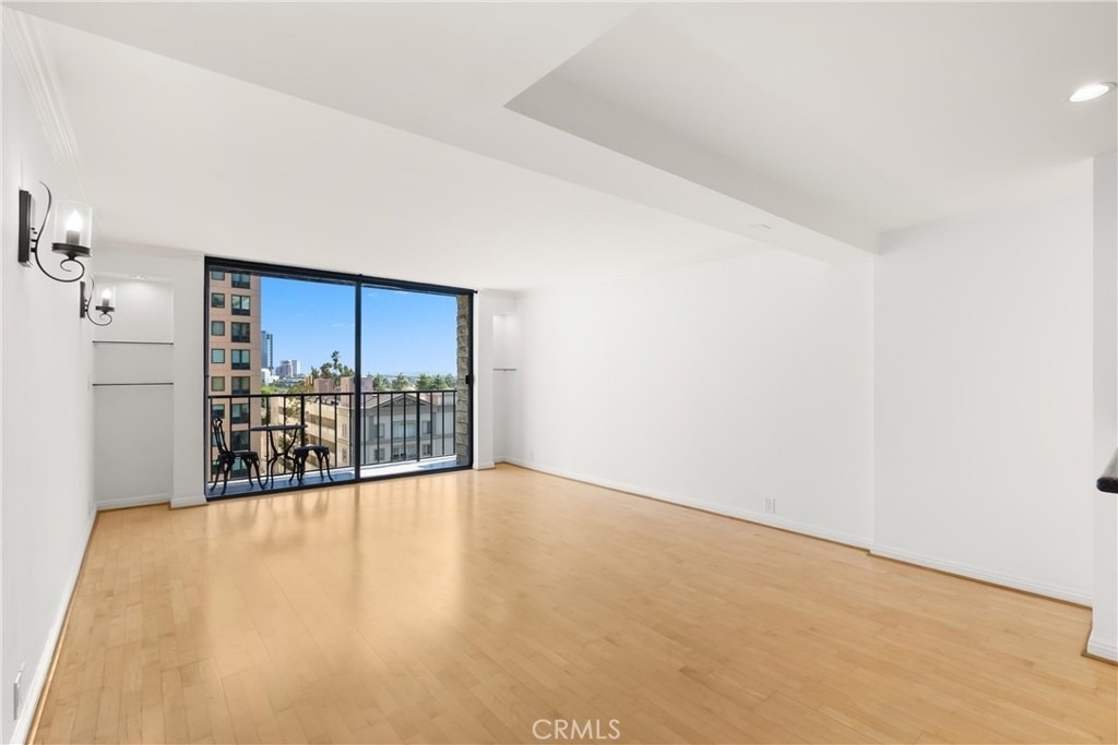 10535 Wilshire #912 - Photo 1