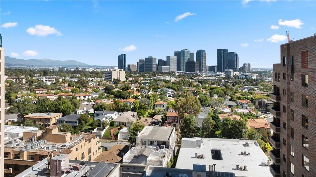 10535 Wilshire #912 - Photo 31
