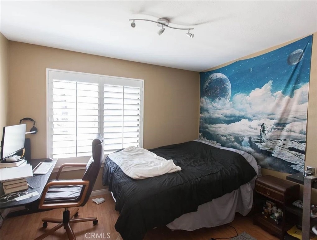2121 Beloit Avenue - Photo 10