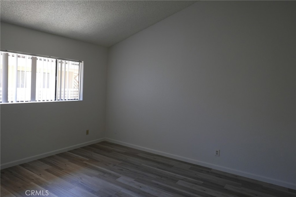 16795 Roosevelt - Photo 13