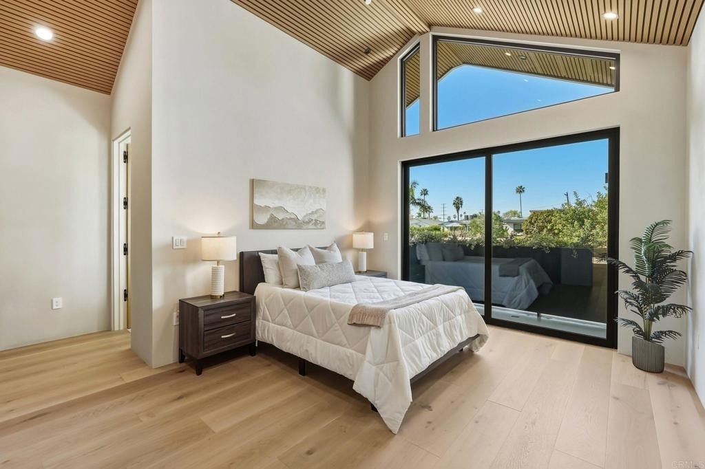 824 N Curson Avenue - Photo 29