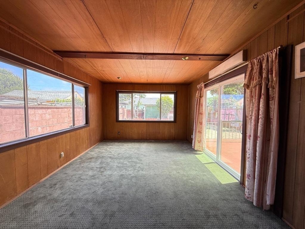 1226 148th Avenue - Photo 8