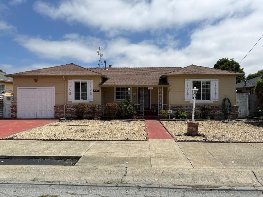1226 148th Avenue - Photo 0