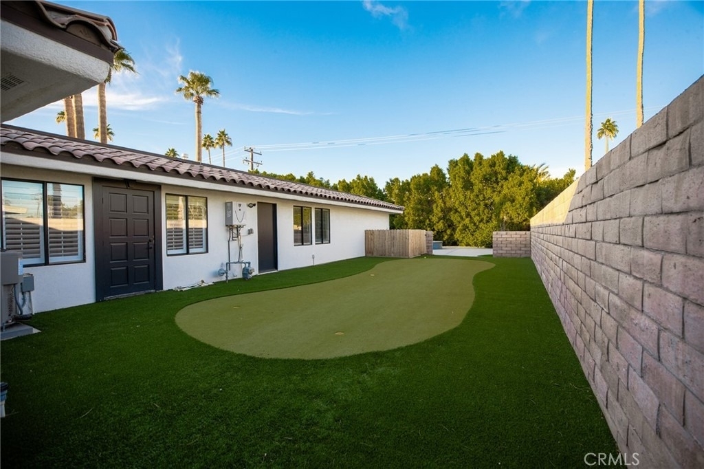 73640 Joshua Tree - Photo 1