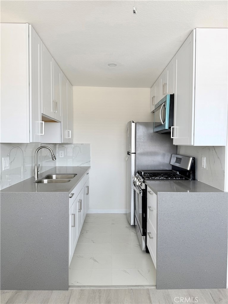 3250 Andrita Street - Photo 7