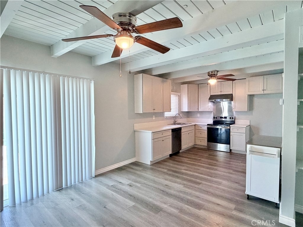 890 N Campus Avenue - Photo 7