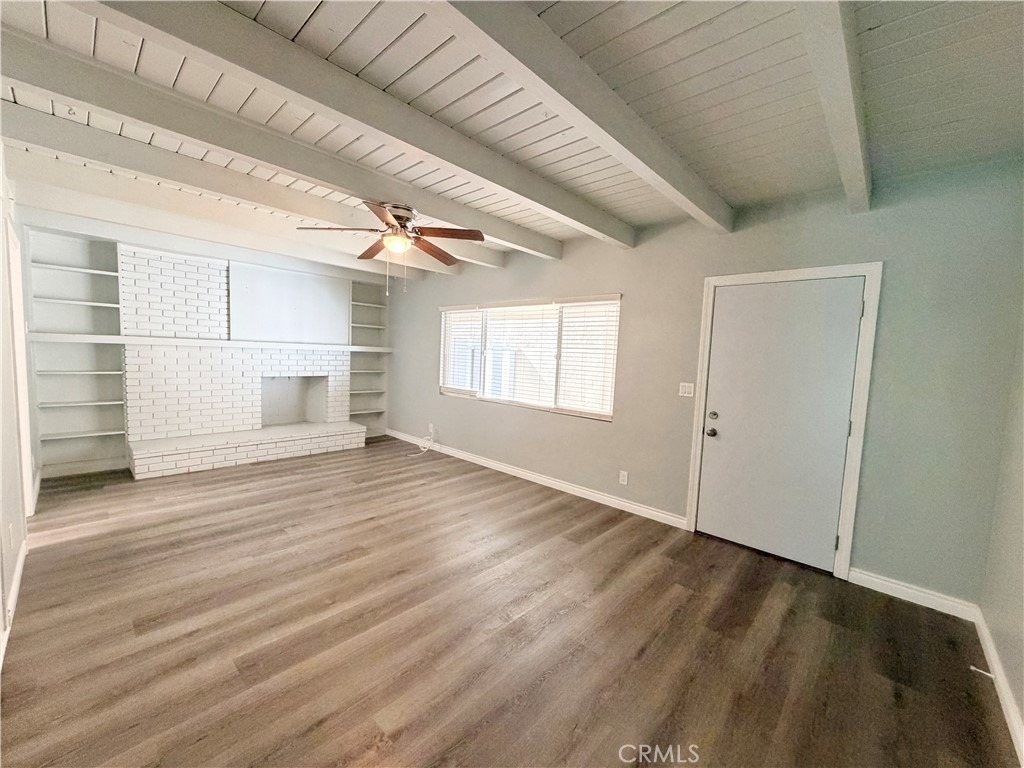 890 N Campus Avenue - Photo 2
