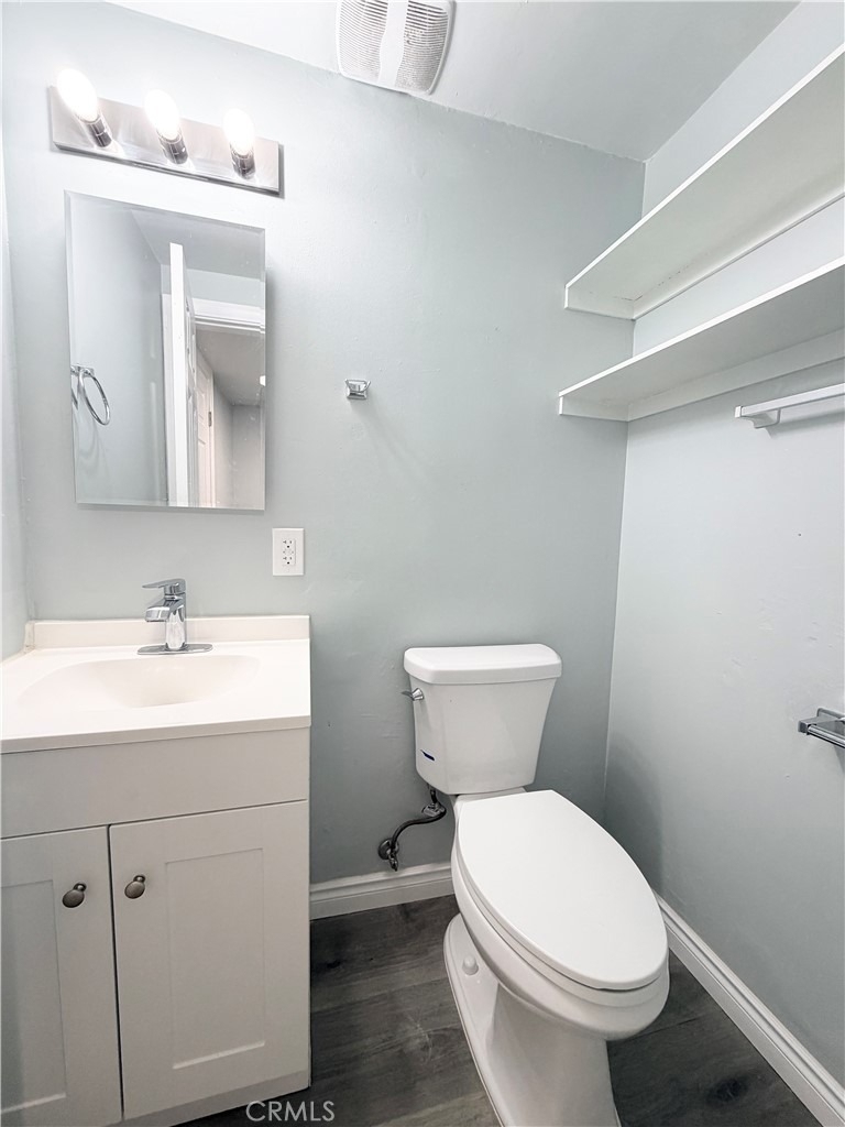 890 N Campus Avenue - Photo 5