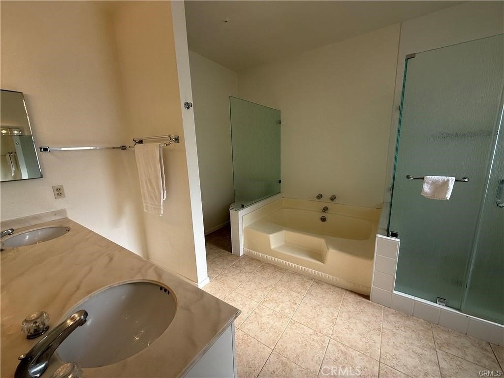 415 W Duarte - Photo 13