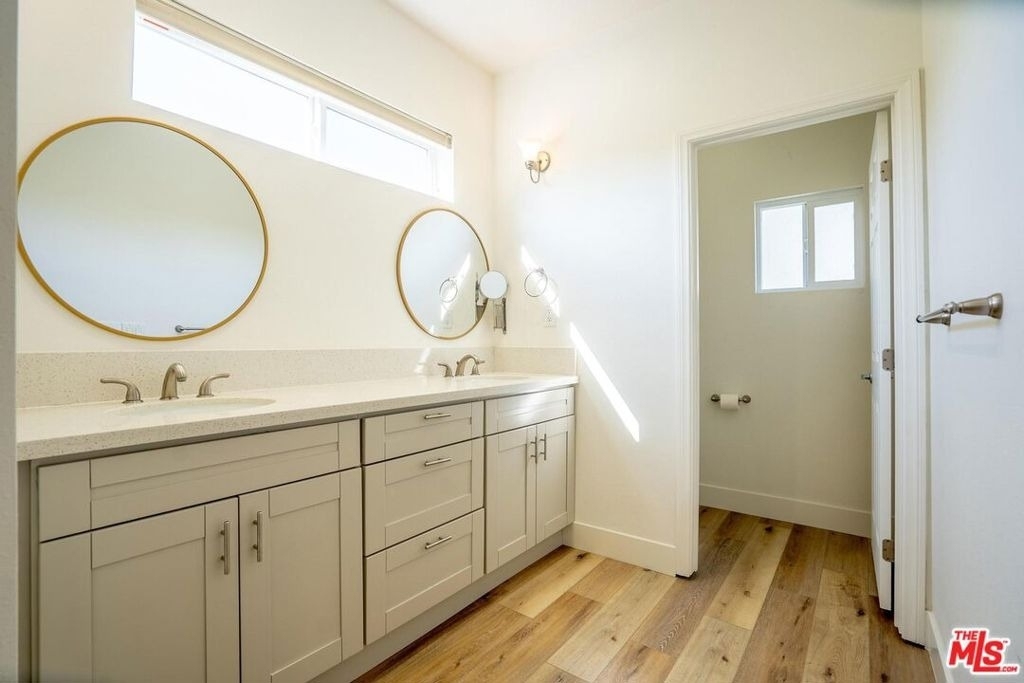 5705 Jamieson Avenue - Photo 21