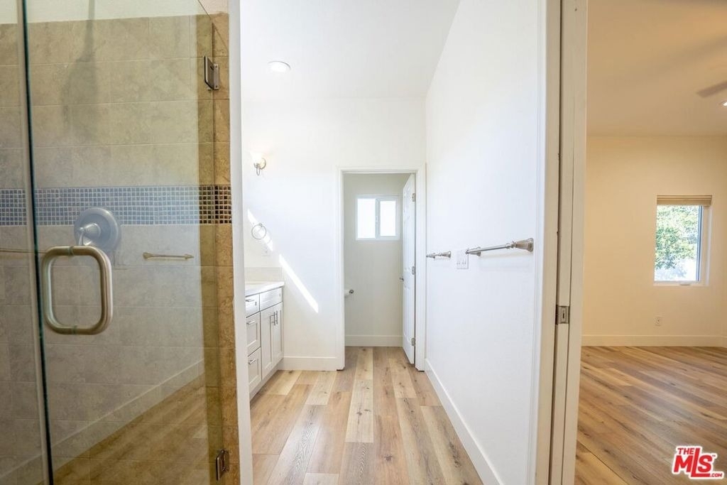 5705 Jamieson Avenue - Photo 23