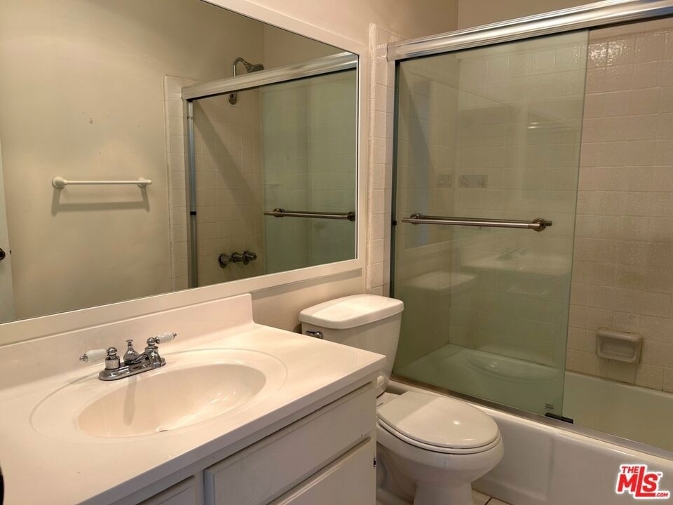 3741 Westwood Blvd - Photo 18