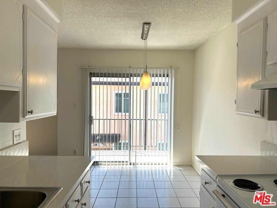 3741 Westwood Blvd - Photo 9