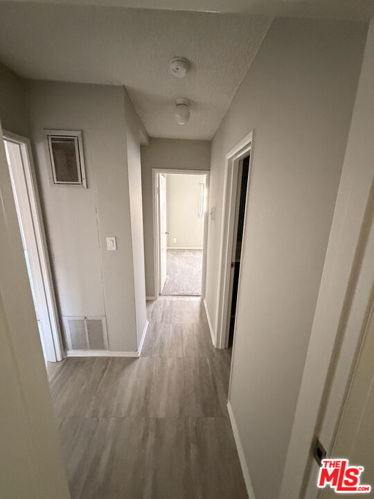 4550 Overland Avenue - Photo 9