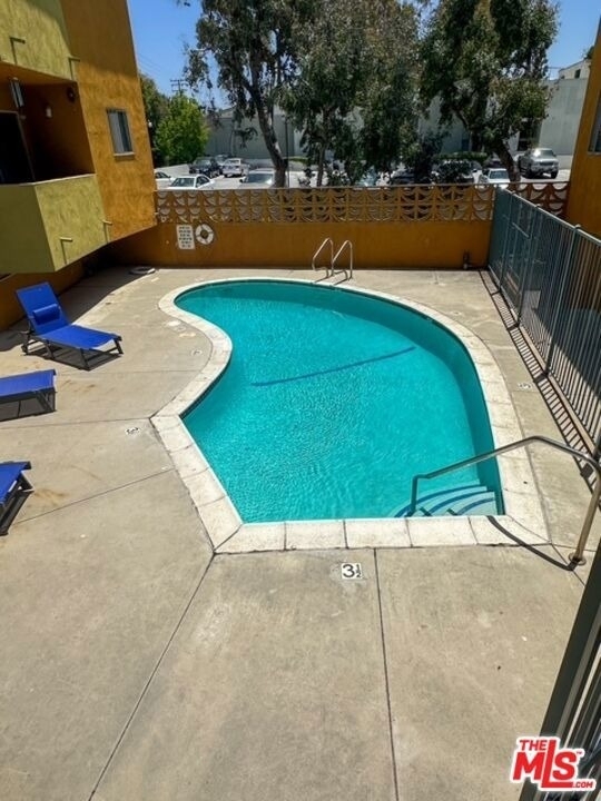 4550 Overland Avenue - Photo 1