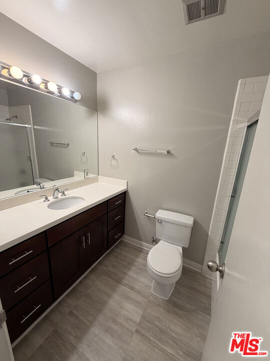 4550 Overland Avenue - Photo 10