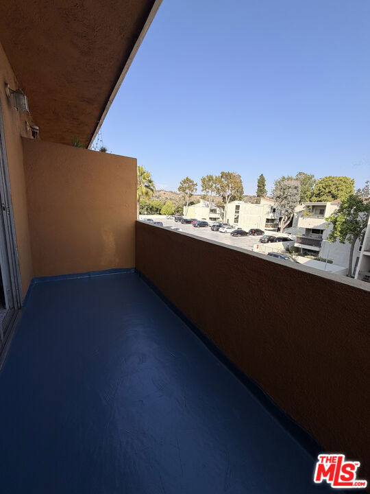 4550 Overland Avenue - Photo 16