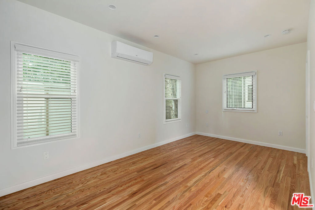 6348 Colgate Avenue - Photo 16