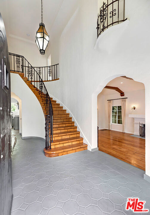 6348 Colgate Avenue - Photo 1