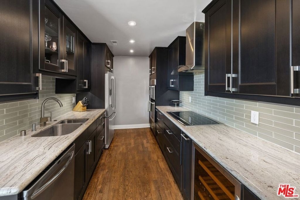 2260 N Cahuenga Boulevard - Photo 24