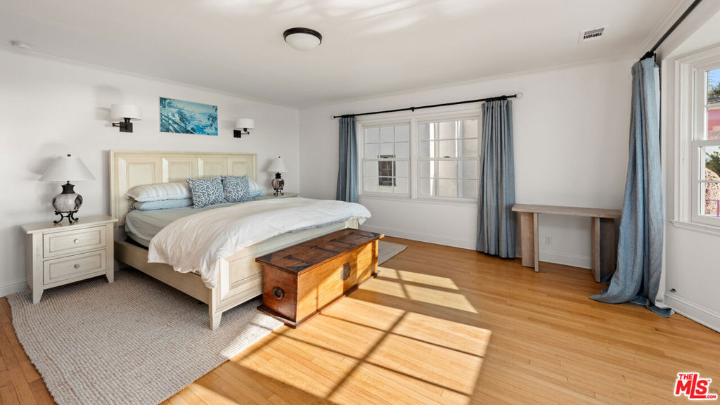 605 N Palisades Beach Road - Photo 24