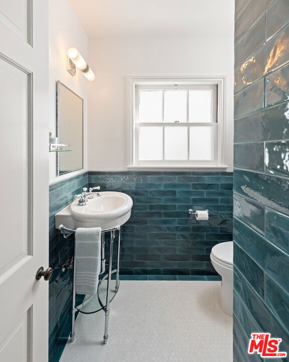 605 N Palisades Beach Road - Photo 30