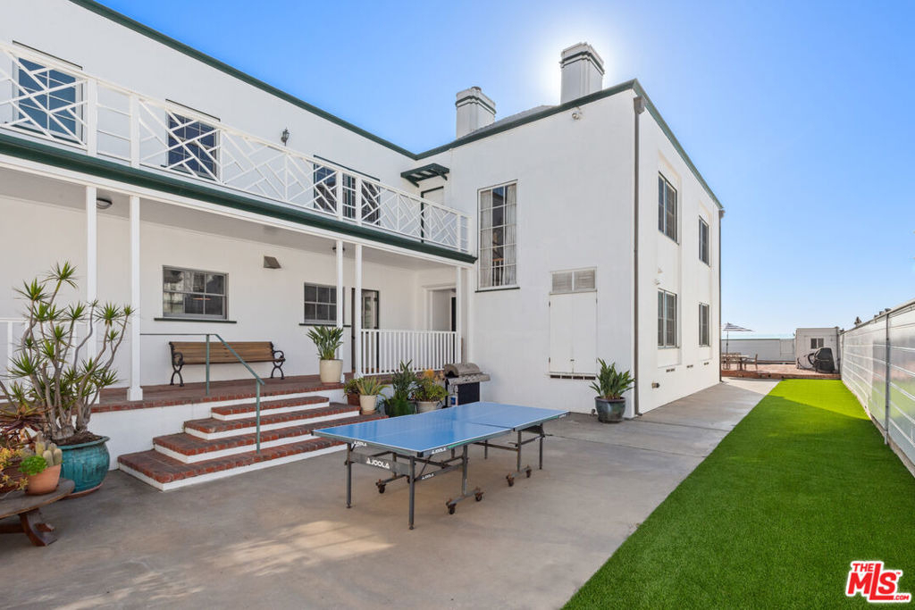 605 N Palisades Beach Road - Photo 10
